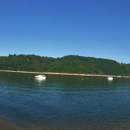 Comfortable Holiday Home Near The Lake Beaulieu  Εξωτερικό φωτογραφία