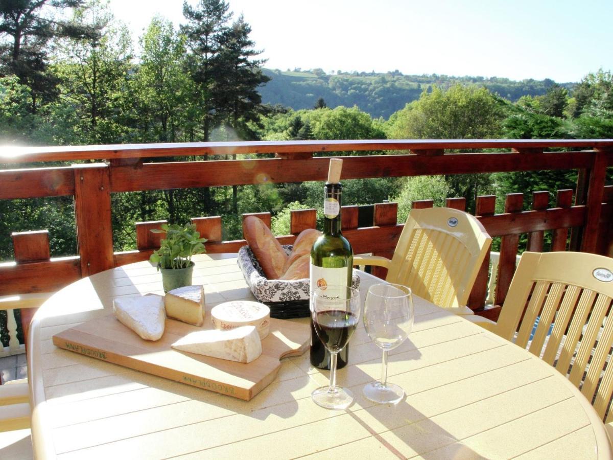 Comfortable Holiday Home Near The Lake Beaulieu  Εξωτερικό φωτογραφία